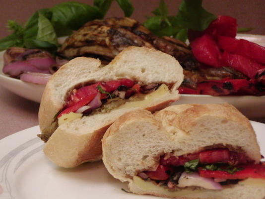 sandwich de légumes et fromage grillés