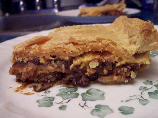 tourte aux haricots noirs et au fromage