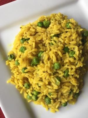 riz jaune aux petits pois