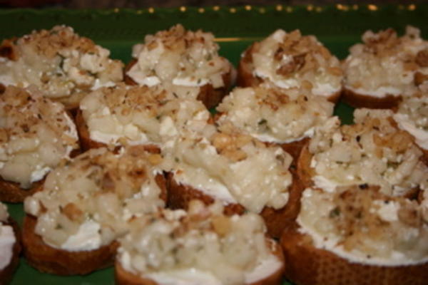 Bruschetta au fromage bleu et aux poires