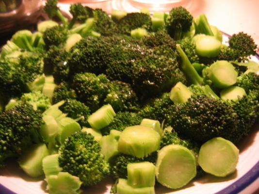 boutonnières et boutons de brocoli