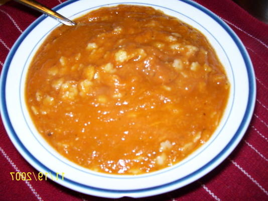 soupe copieuse de tomates