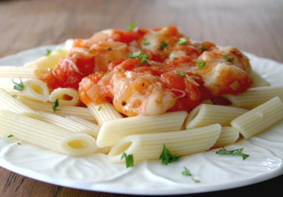 pâtes à la tomate et mozzarella