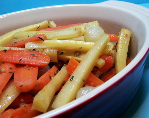 carottes et oignons émaillés