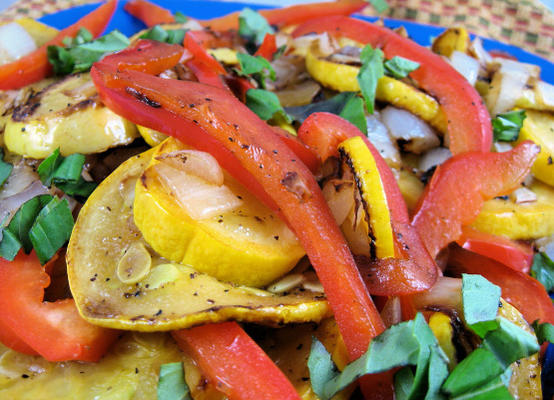 sauté de courge jaune et poivron rouge