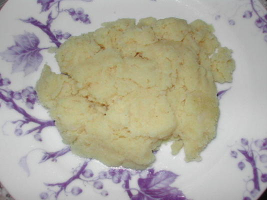 pap (pommes de terre et semoule de maïs)