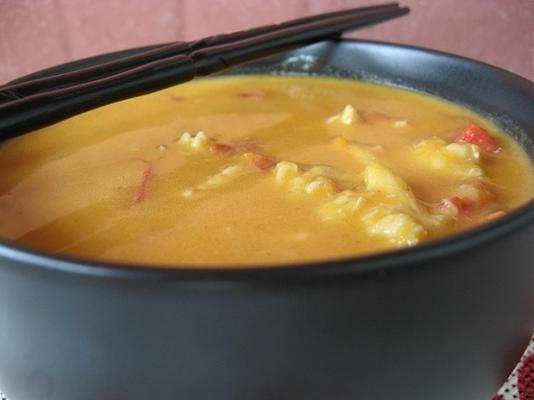 soupe thaïlandaise de patates douces au crabe