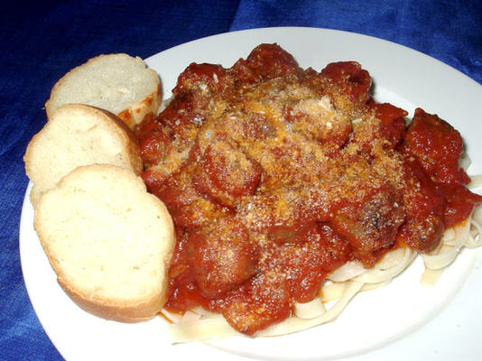 rigatoni aux saucisses et herbes épicées