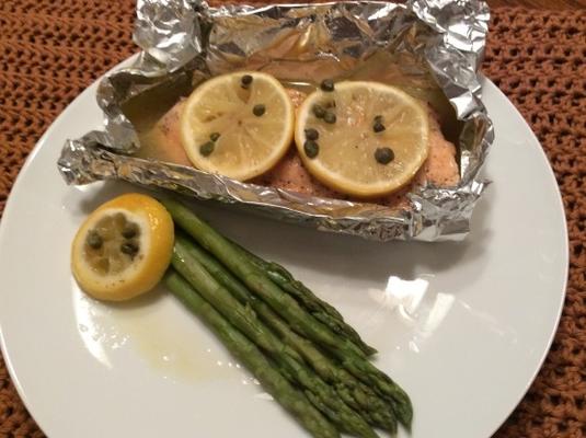 saumon cuit au four avec citron et câpres