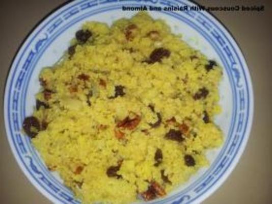 couscous épicé aux raisins secs et aux amandes