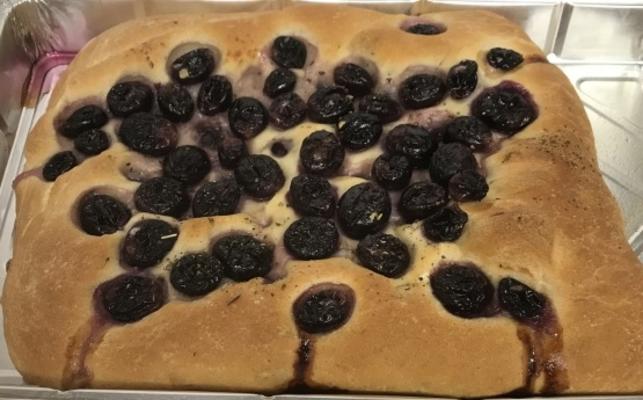 focaccia de raisin au romarin