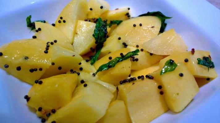 salade de mangue sauvage et graines de moutarde