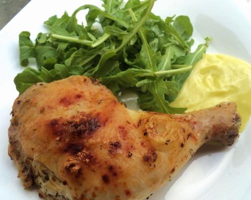 poulet croustillant en croûte de sel avec échalotes grillées