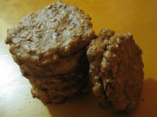 biscuits au beurre d'amande et aux raisins secs (végétalien, sans gluten)