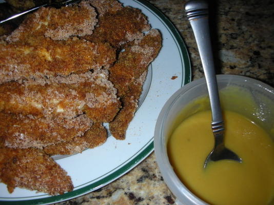 Filets de poulet épicés au four avec sauce au miel et à la moutarde