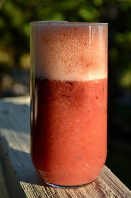jus d'orange sanguine, de prune et de raisin