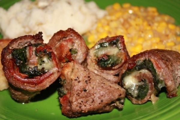 roulettes de bifteck fourrées aux épinards et au bacon