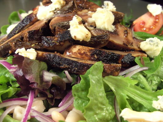 salade de champignons portobello noircis