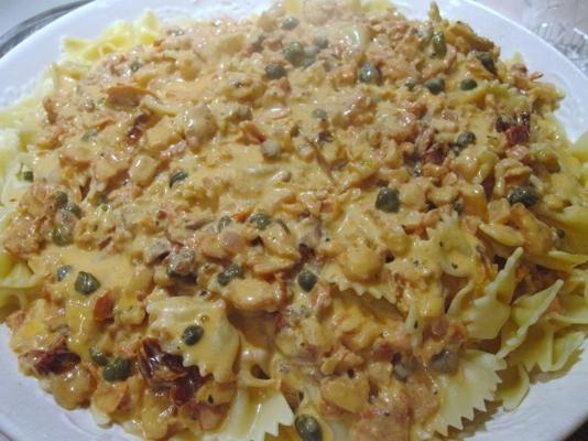 pâtes papillon au saumon fumé (farfalle al salmone affunicato