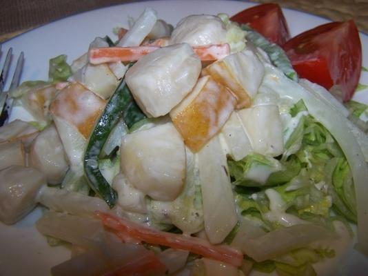 salade tiède aux poires et aux pétoncles