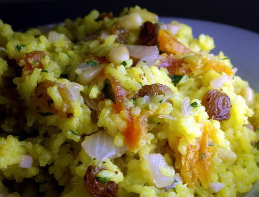 salade de riz aux fruits et noix