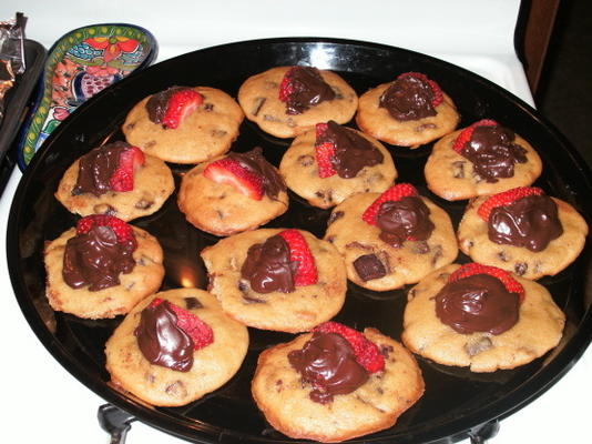 biscuits à la fraise enrobés de chocolat