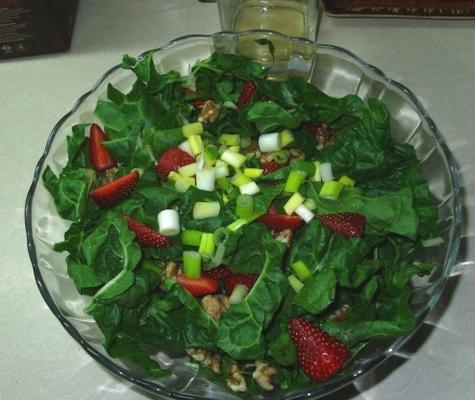 salade d'épinards, fraises et noix