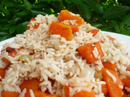 Pilaf rôti à la citrouille et patate douce