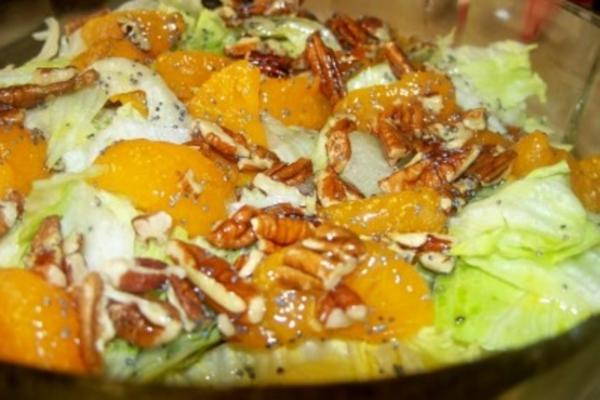salade de mandarine avec vinaigrette chaude aux graines de pavot