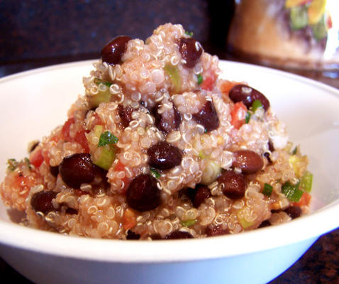 quinoa aux haricots noirs et tomates