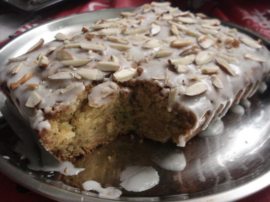 gâteau aux amandes et aux courgettes