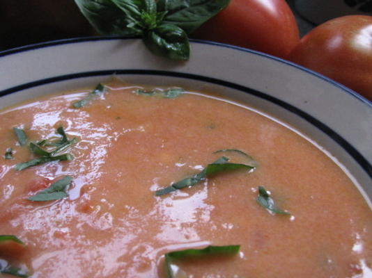 soupe aux tomates et au gorgonzola
