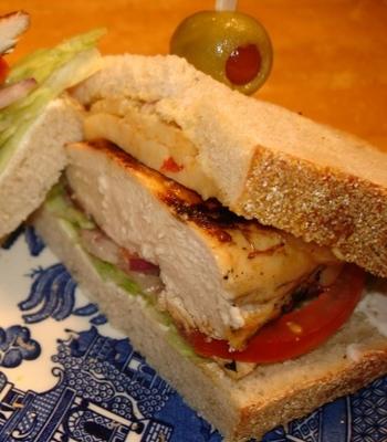 sandwich au poulet chipotle grillé