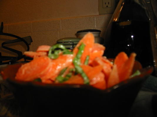 salade de carottes marinées au gingembre et huile de sésame