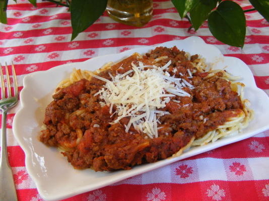 sauce à spaghetti à la viande et au chorizo