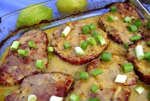 côtelettes de porc cuites au four avec une touche de sherry