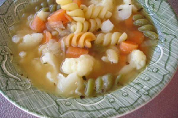 ww 2 pt. soupe de pâtes et de chou-fleur