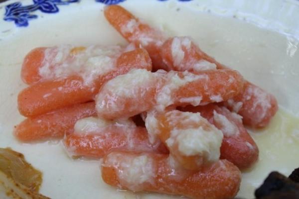 carottes glacées au raifort