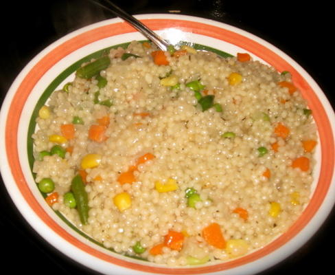 couscous aux petits pois et oignons