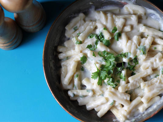 macaroni au fromage crémeux sans gluten, sans produits laitiers (recette au four)
