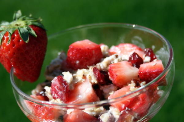 facile, muesli du jour au lendemain - version fraise (suisse)