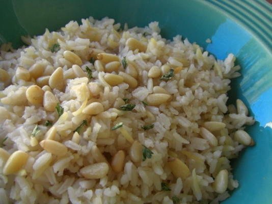 riz pilaf aux pignons