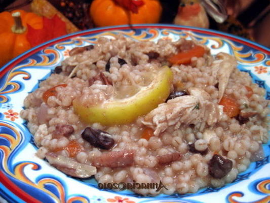 pilaf de poulet et d'orge à la marocaine