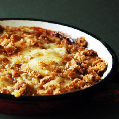 Tarte aux patates douces, au fromage et aux poireaux