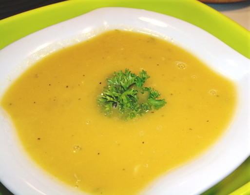 soupe de courge d'hiver rôtie