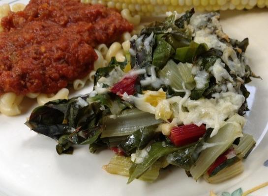 bette à carde au four avec huile d'olive et parmesan