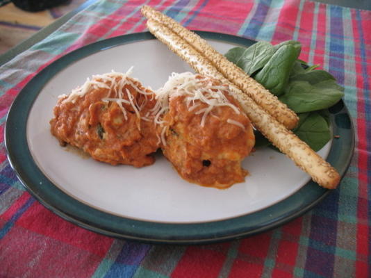 manicotti ou coquilles de poulet et d'épinards