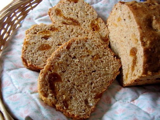 pain slovène aux amandes et aux abricots
