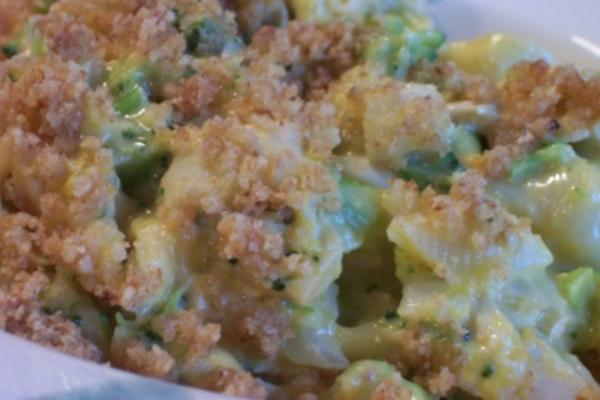 macaronis au brocoli et au thon et casserole de fromage