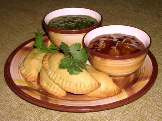 pâtisseries samosa aux légumes des Indes orientales